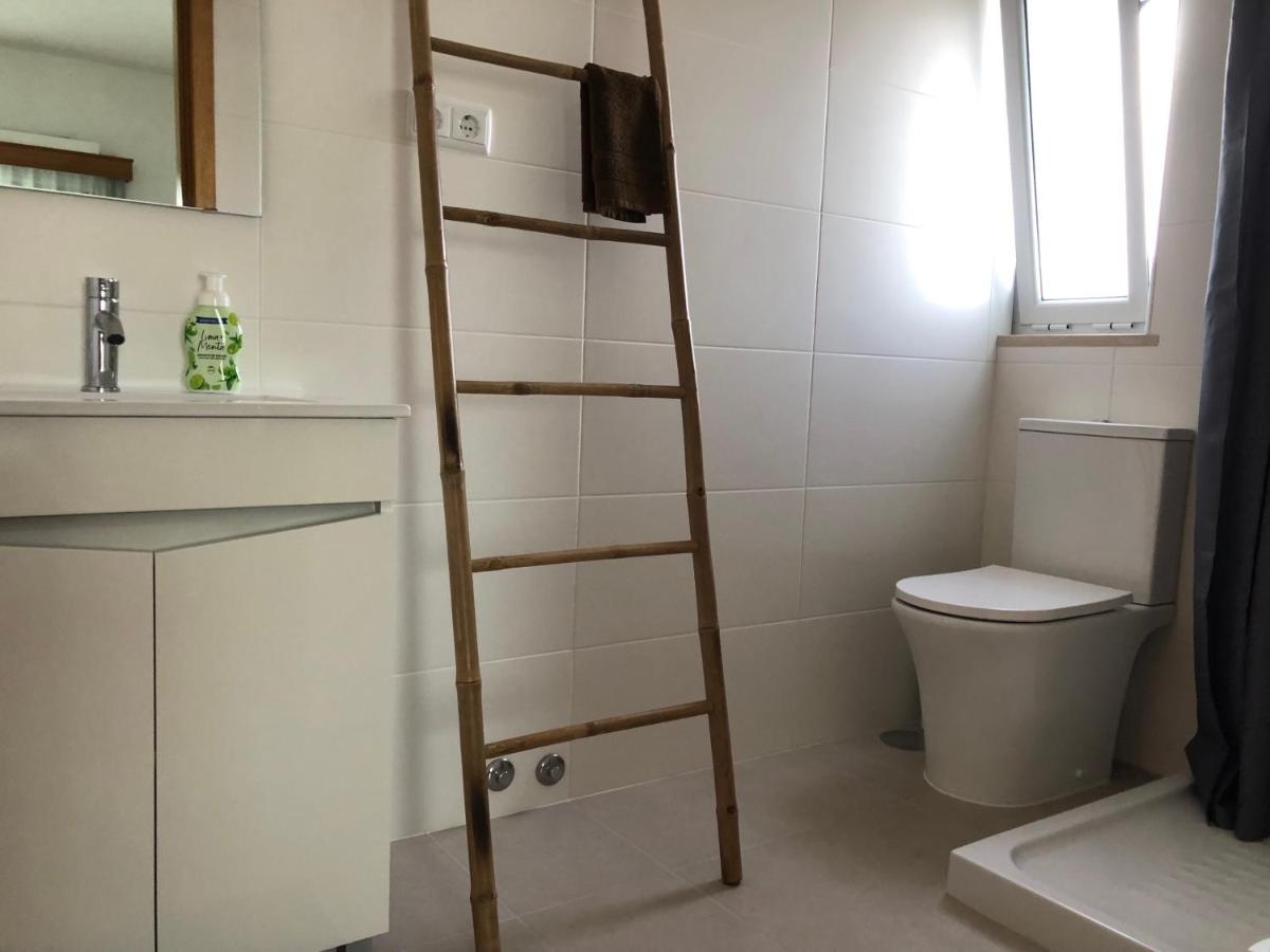 Azores Holidays House -B&B - Suites - Self Check-In Keyboard 蓬塔德尔加达 外观 照片
