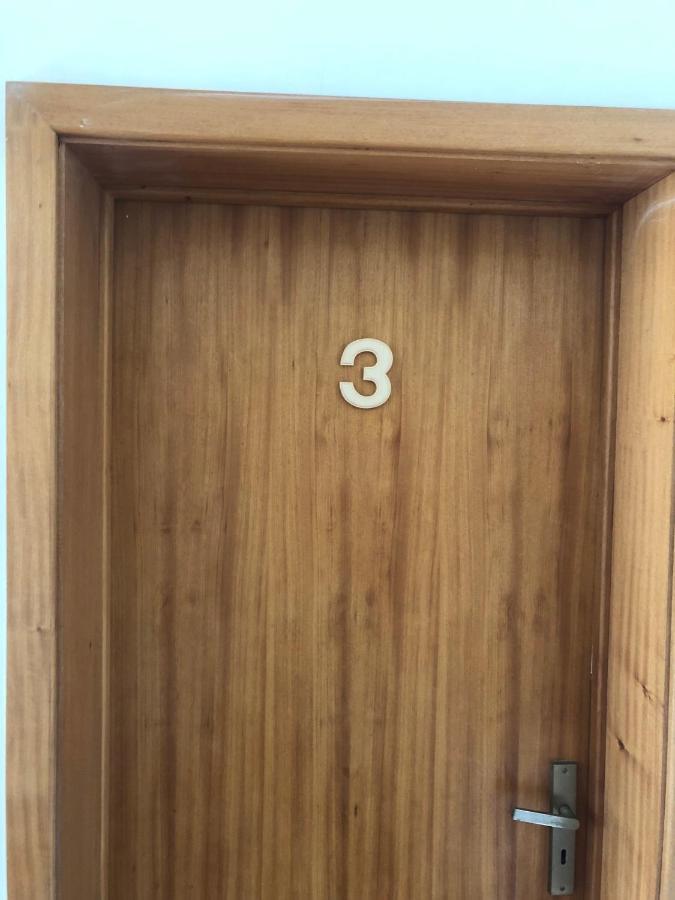Azores Holidays House -B&B - Suites - Self Check-In Keyboard 蓬塔德尔加达 外观 照片