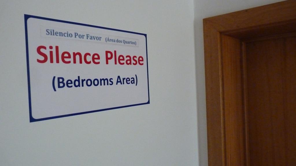 Azores Holidays House -B&B - Suites - Self Check-In Keyboard 蓬塔德尔加达 外观 照片