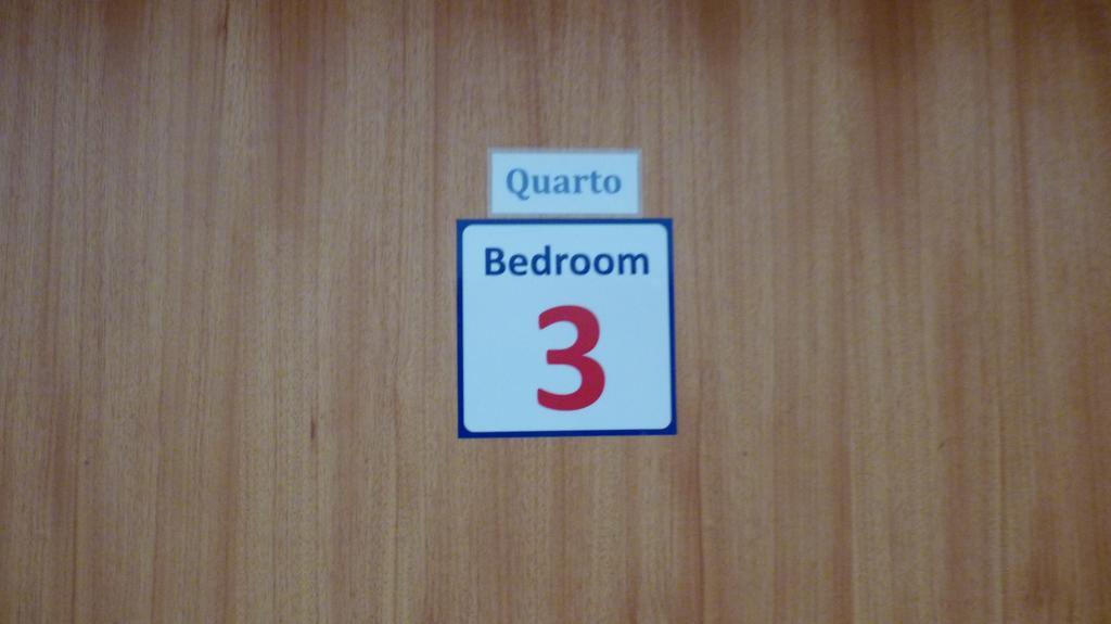 Azores Holidays House -B&B - Suites - Self Check-In Keyboard 蓬塔德尔加达 外观 照片