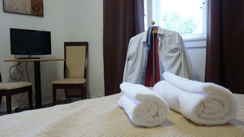 Azores Holidays House -B&B - Suites - Self Check-In Keyboard 蓬塔德尔加达 外观 照片