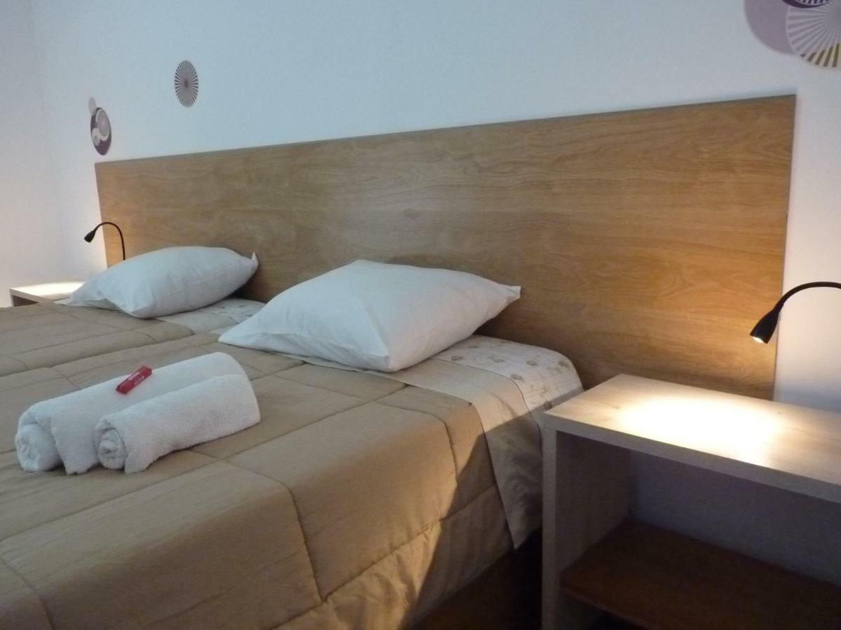Azores Holidays House -B&B - Suites - Self Check-In Keyboard 蓬塔德尔加达 外观 照片